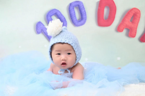 嘉鱼宝宝尿少尿黄怎么回事 嘉鱼宝宝尿少尿黄怎么回事